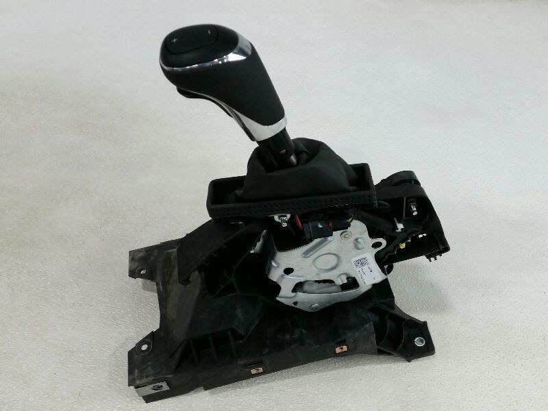 2018-2025 Chevy Equinox Automatic Floor Shifter Assembly OEM