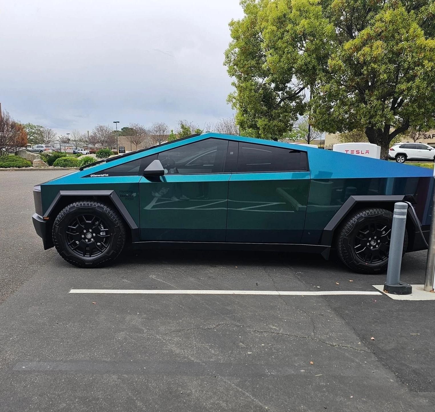 For Aurora Dark Green Cybertruck PreCut Paint Protection Film Vinyl Wrap Color For Aurora Dark Green Cybertruck PreCut Paint Protection Film Vinyl Wrap Color