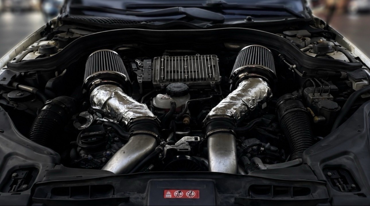 Mercedes-Benz M157 M278 AMG Air Intake W213 W218 550 500 63 E CLS 2012-2018