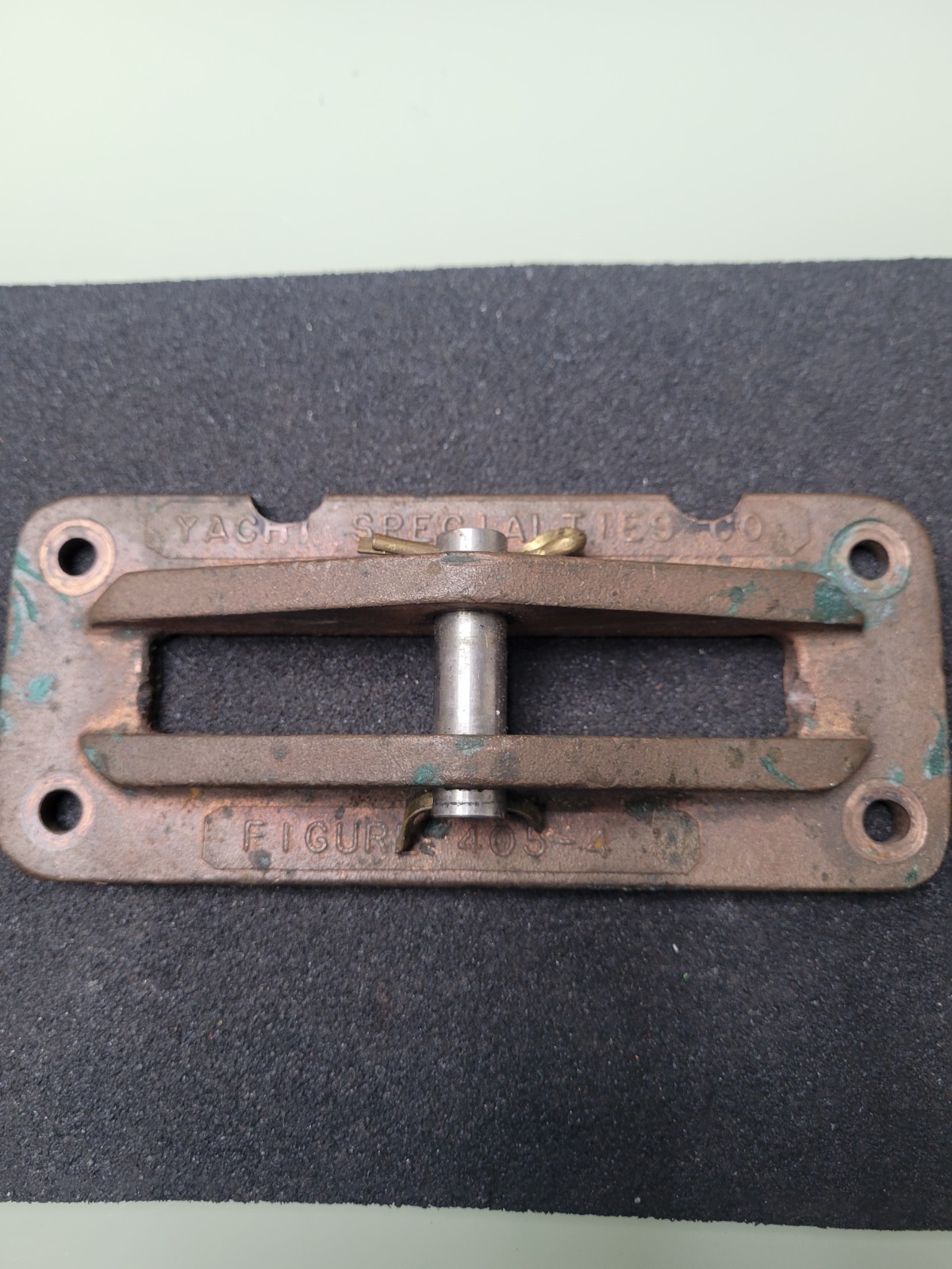 Yacht Specialties Bronze MOUNTING BRACKET 6 IN Boat Rigging Yacht Specialties Bronze MOUNTING BRACKET 6 IN Boat Rigging