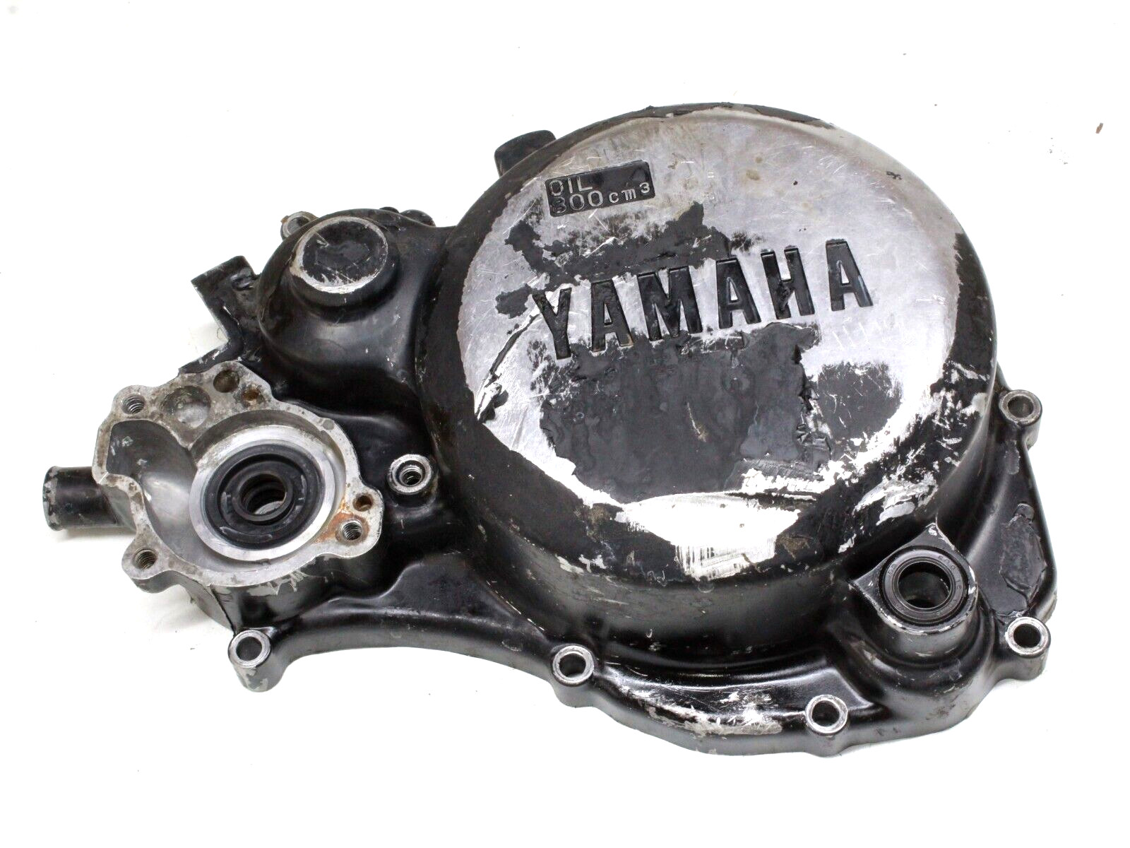 1984 83-85 Yamaha YZ125 YZ 125 Clutch Cover Housing 24X-15411-00-00 1984 83-85 Yamaha YZ125 YZ 125 Clutch Cover Housing 24X-15411-00-00