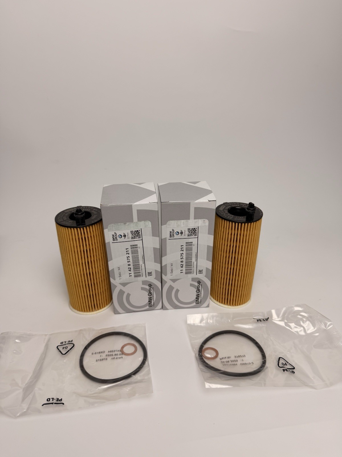 2X (2 FILTERS) NEW Genuine BMW 11428575211 Engine Oil Filter Kit B46 2.0 Engine