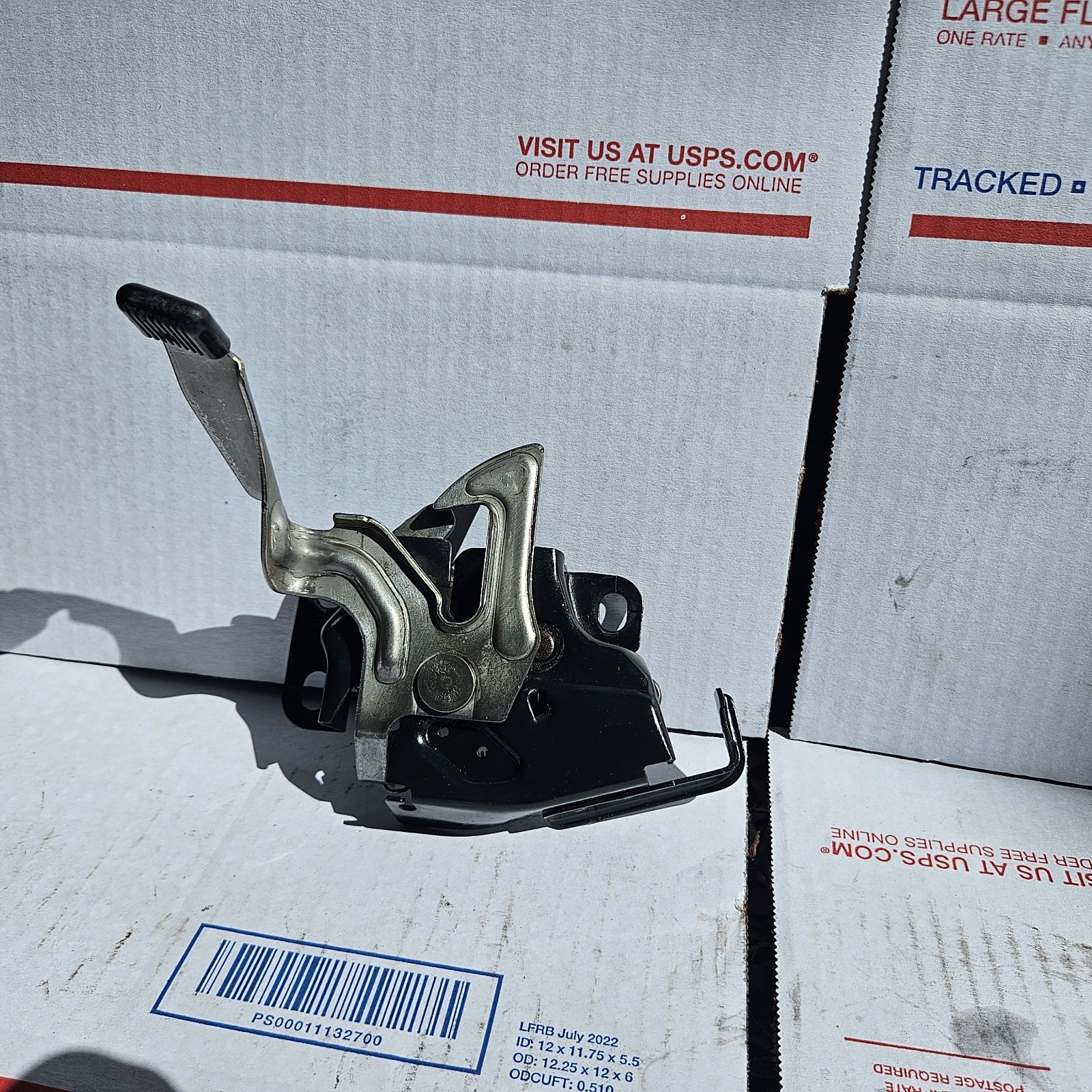 2003-2008 Honda Element Front Hood Lock Latch Actuator Hood Lock OEM 2003-2008 Honda Element Front Hood Lock Latch Actuator Hood Lock OEM