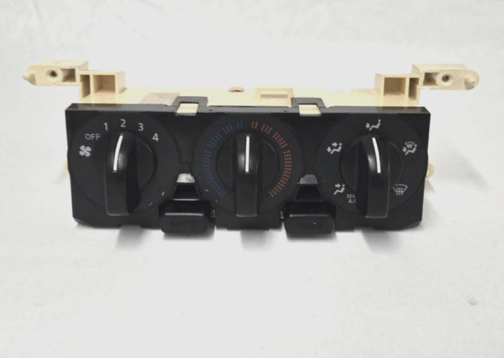 2002-2004 Nissan Altima Manual AC Heater Climate Temperature Control Switch Oem