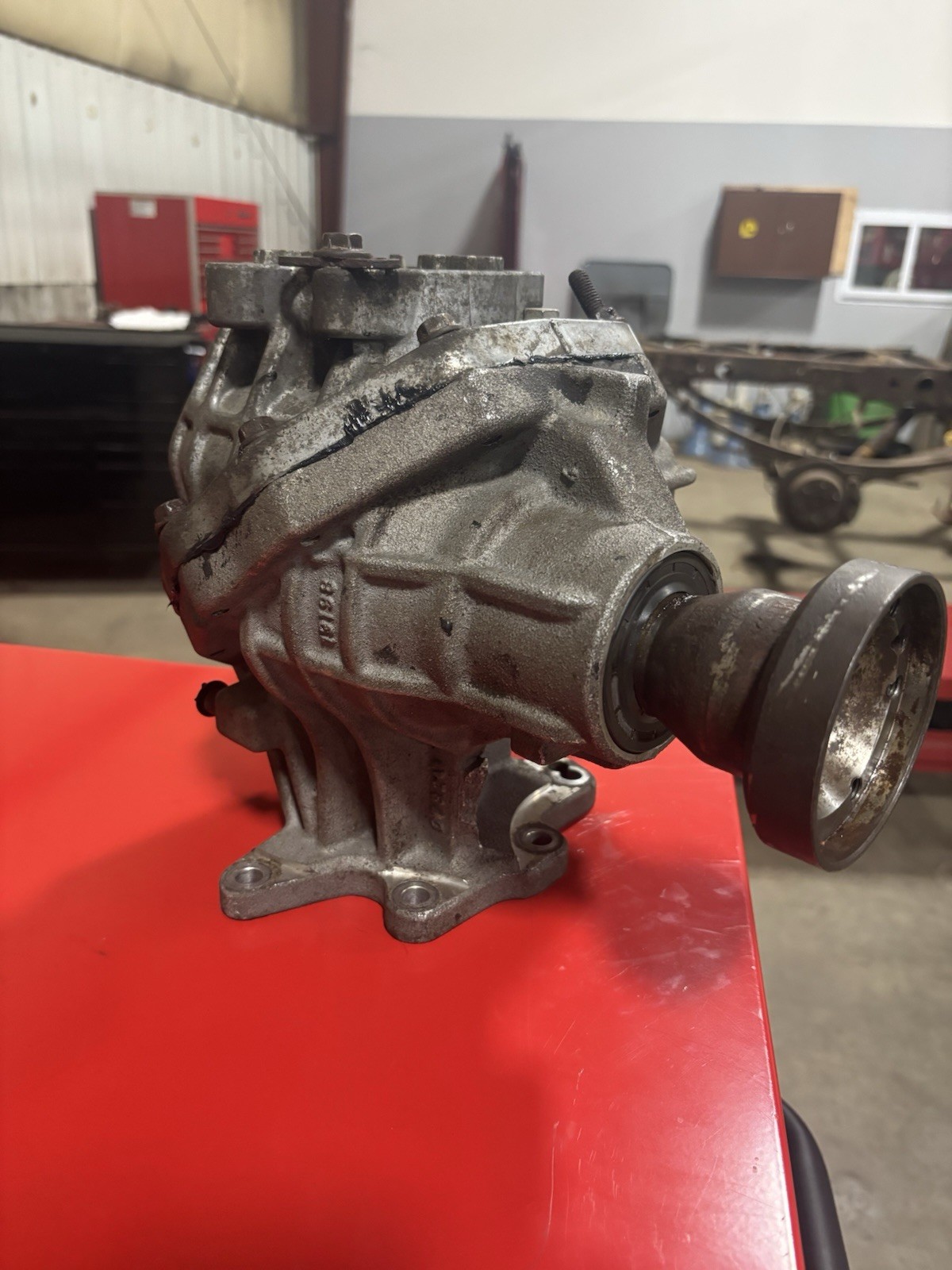 2005 Volvo S60 AWD Rebuilt Front Angle Gear Automatic Transmission OEM 2005 Volvo S60 AWD Rebuilt Front Angle Gear Automatic Transmission OEM
