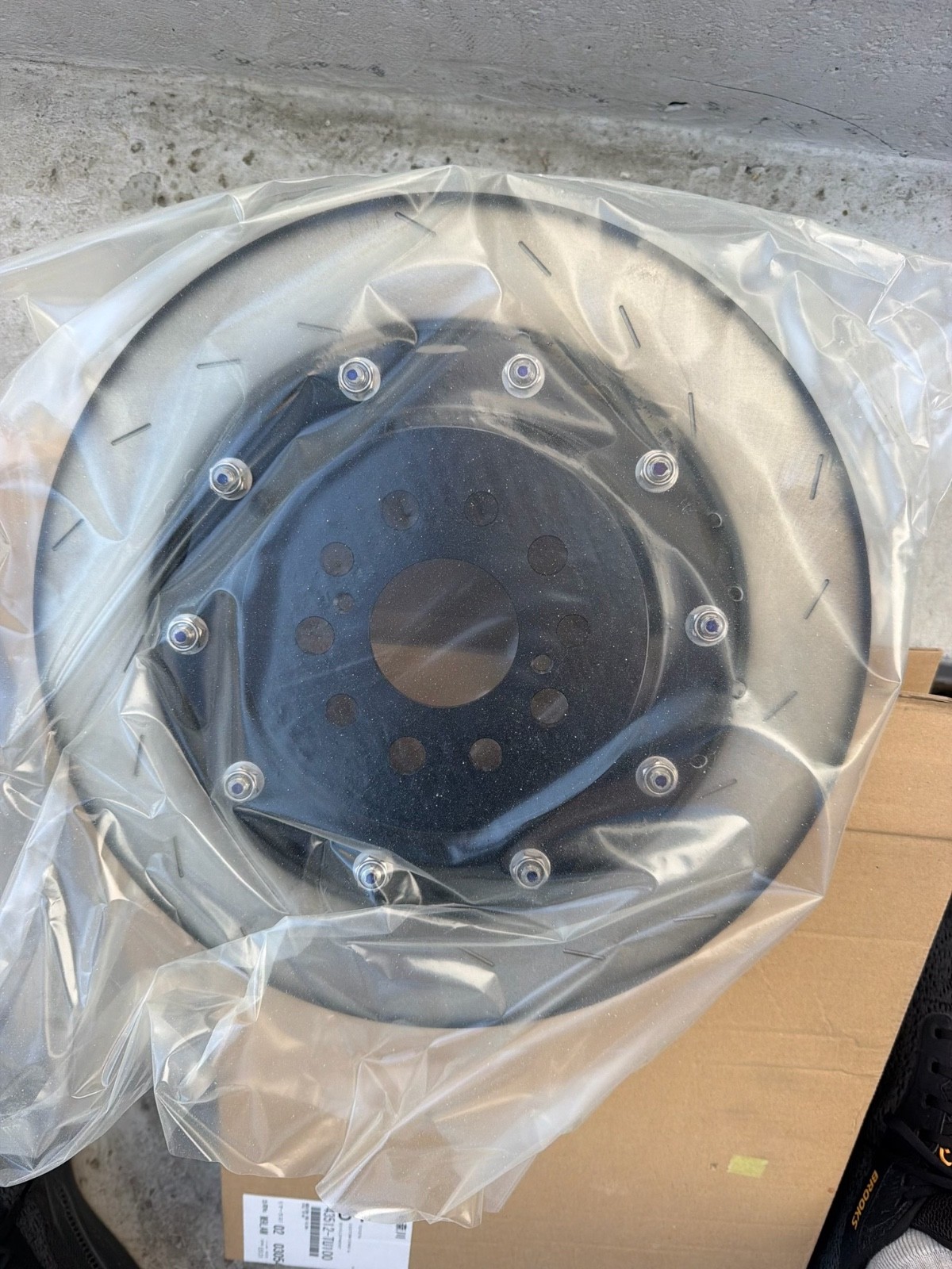 TRD/GR new hi perf brake rotor TOYOTA 43512TU110 FRONT DISC LH & RH 43512-TU110 TRD/GR new hi perf brake rotor TOYOTA 43512TU110 FRONT DISC LH & RH 43512-TU110