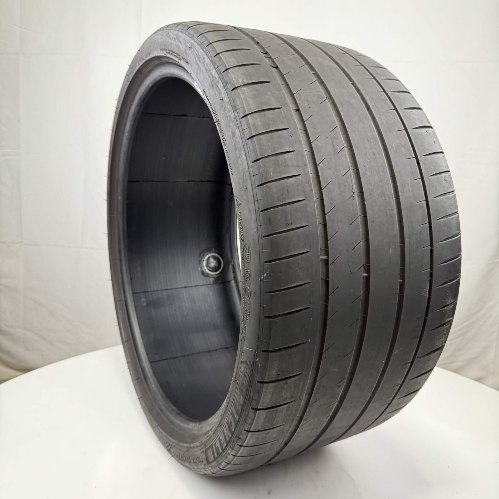 Used 295/30ZR21 Michelin Pilot Sport 4 S 102Y 5.5/32 (DOT 24)