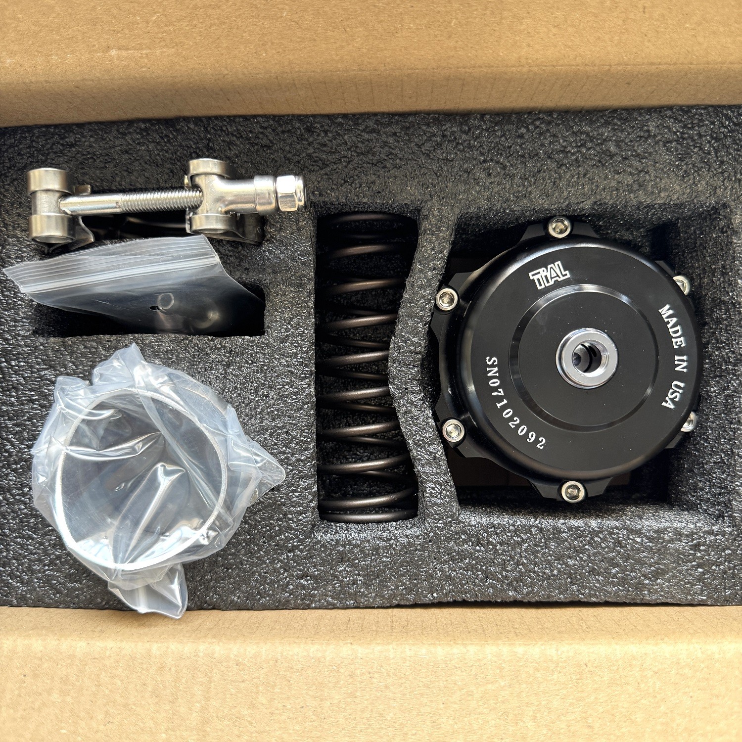 Black Universal 50mm BOV Blow Off Valve 50Q Typer With Logo V-Band Flange
