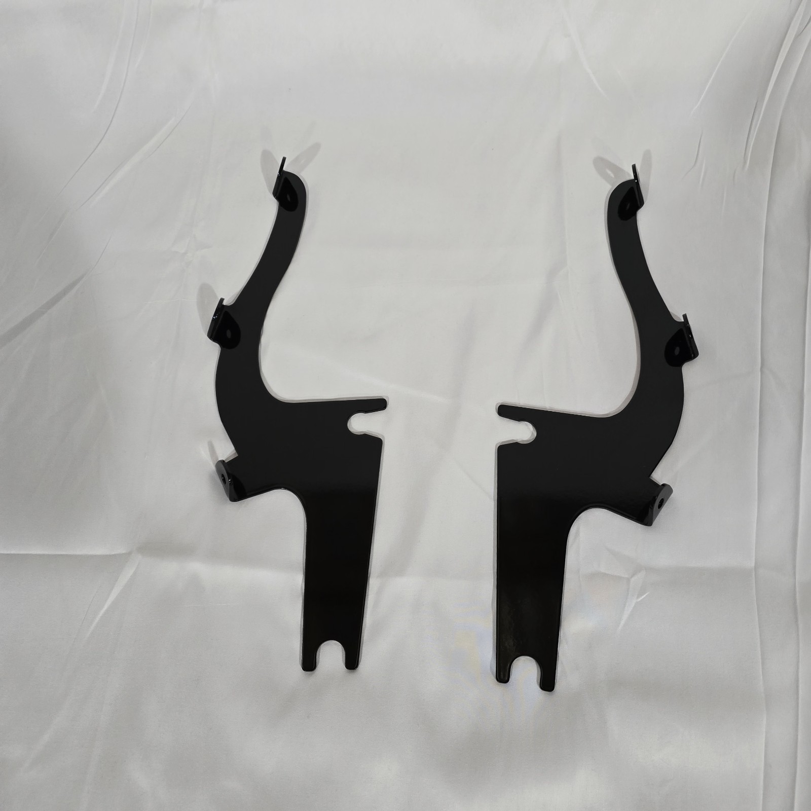 Custom 1.5 Harley Windsplitter Brackets for Road Kings Custom 1.5 Harley Windsplitter Brackets for Road Kings