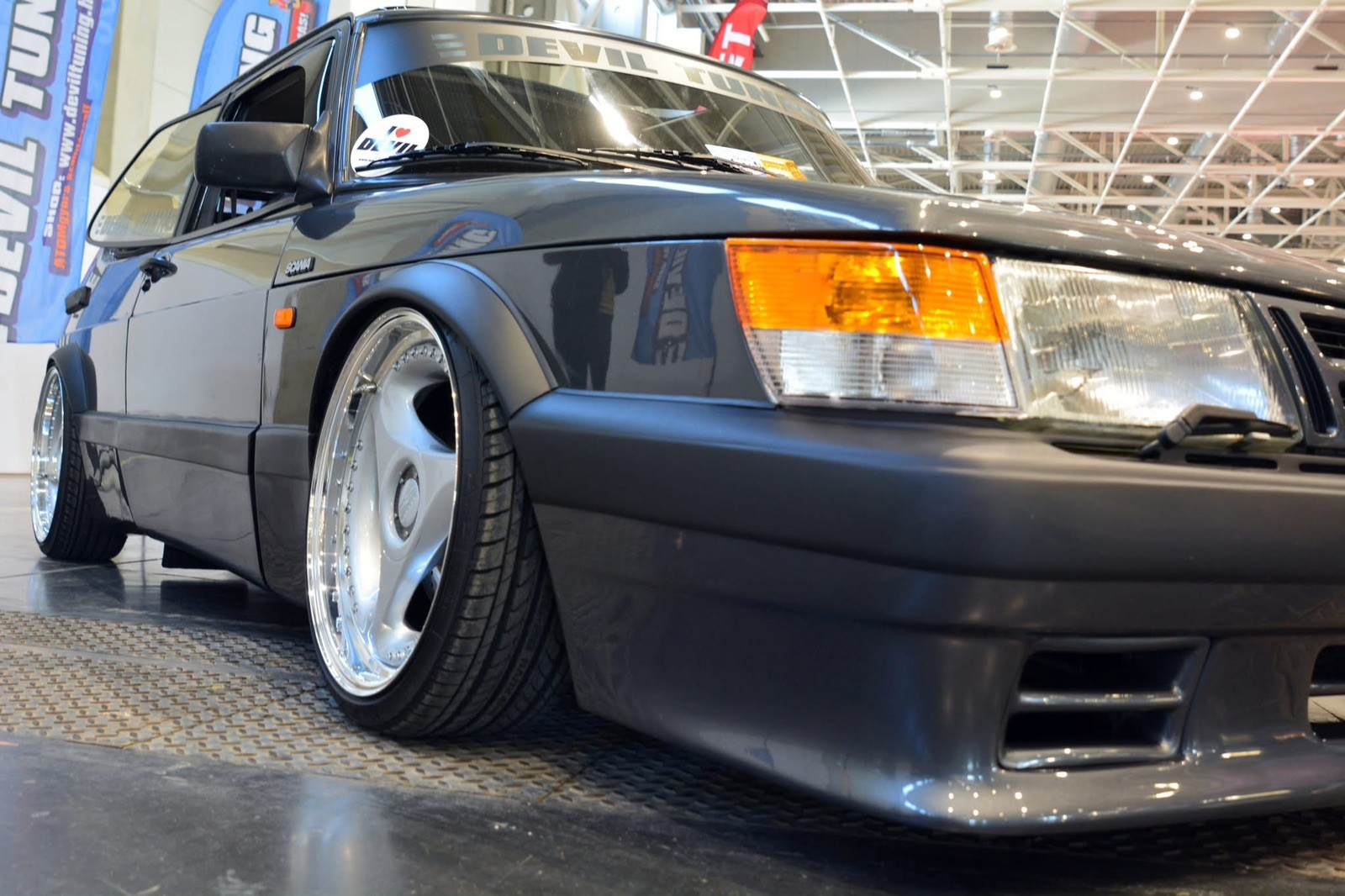 CLASSIC SAAB 900 AIRFLOW CARLSSON FLARED FENDER TRIM ORIGINAL OEM CLASSIC SAAB 900 AIRFLOW CARLSSON FLARED FENDER TRIM ORIGINAL OEM