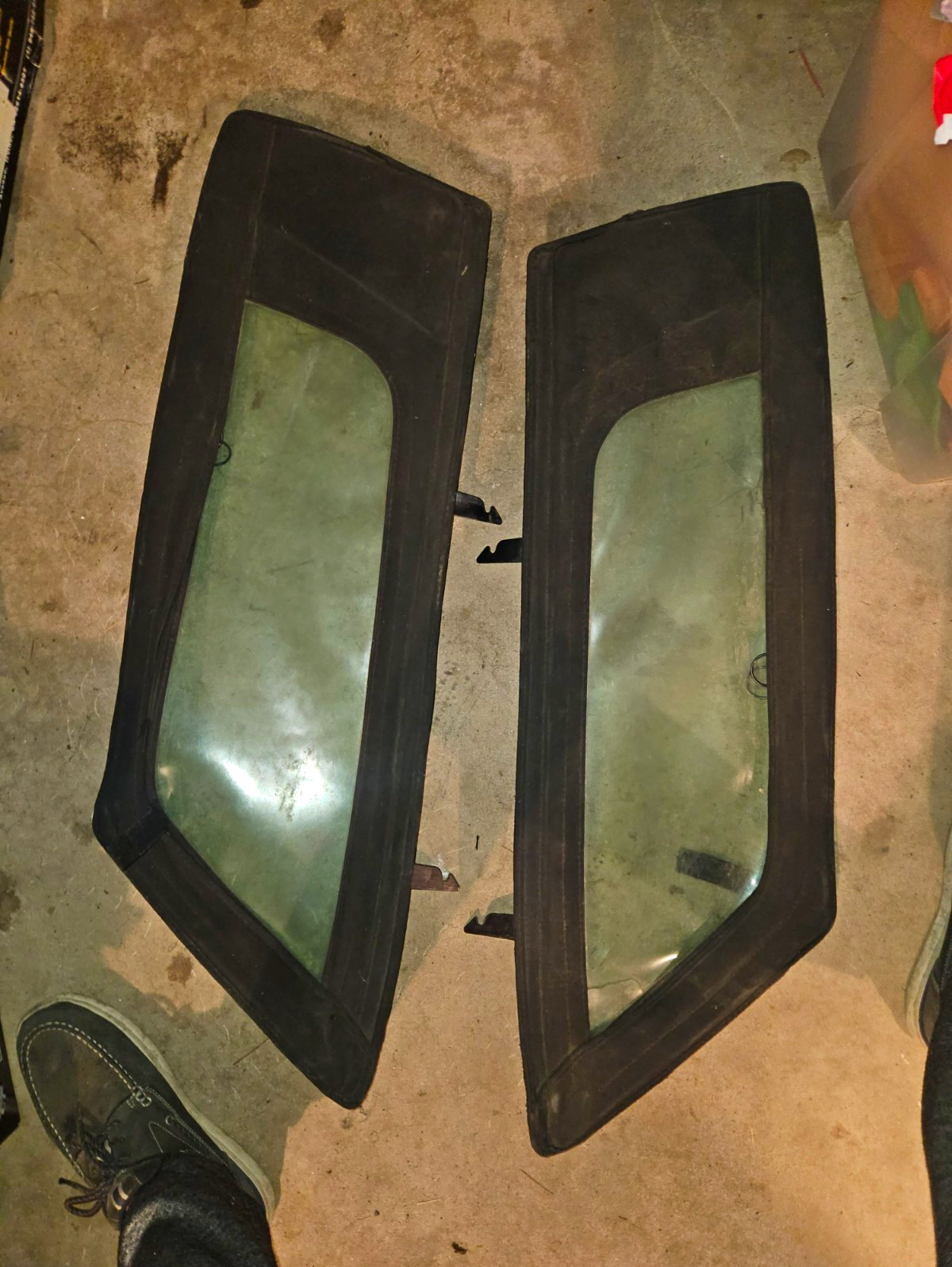 Dodge Viper RT/10 Original Windows Dodge Viper RT/10 Original Windows