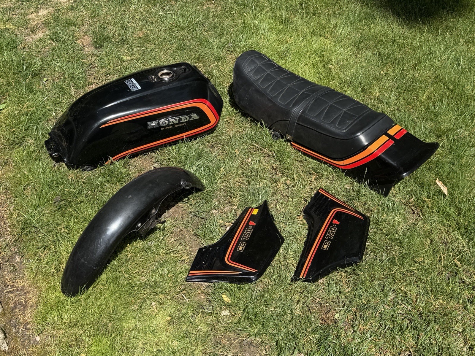 1979 Honda CB750F Super Sport Tank And Bodywork Seat Panels OEM Original Paint