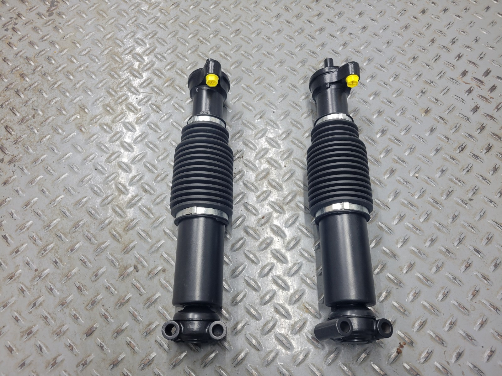 96-03 Mercedes W210 E320 E420 Wagon Hydraulic Rear Shock 2103200913 Please READ