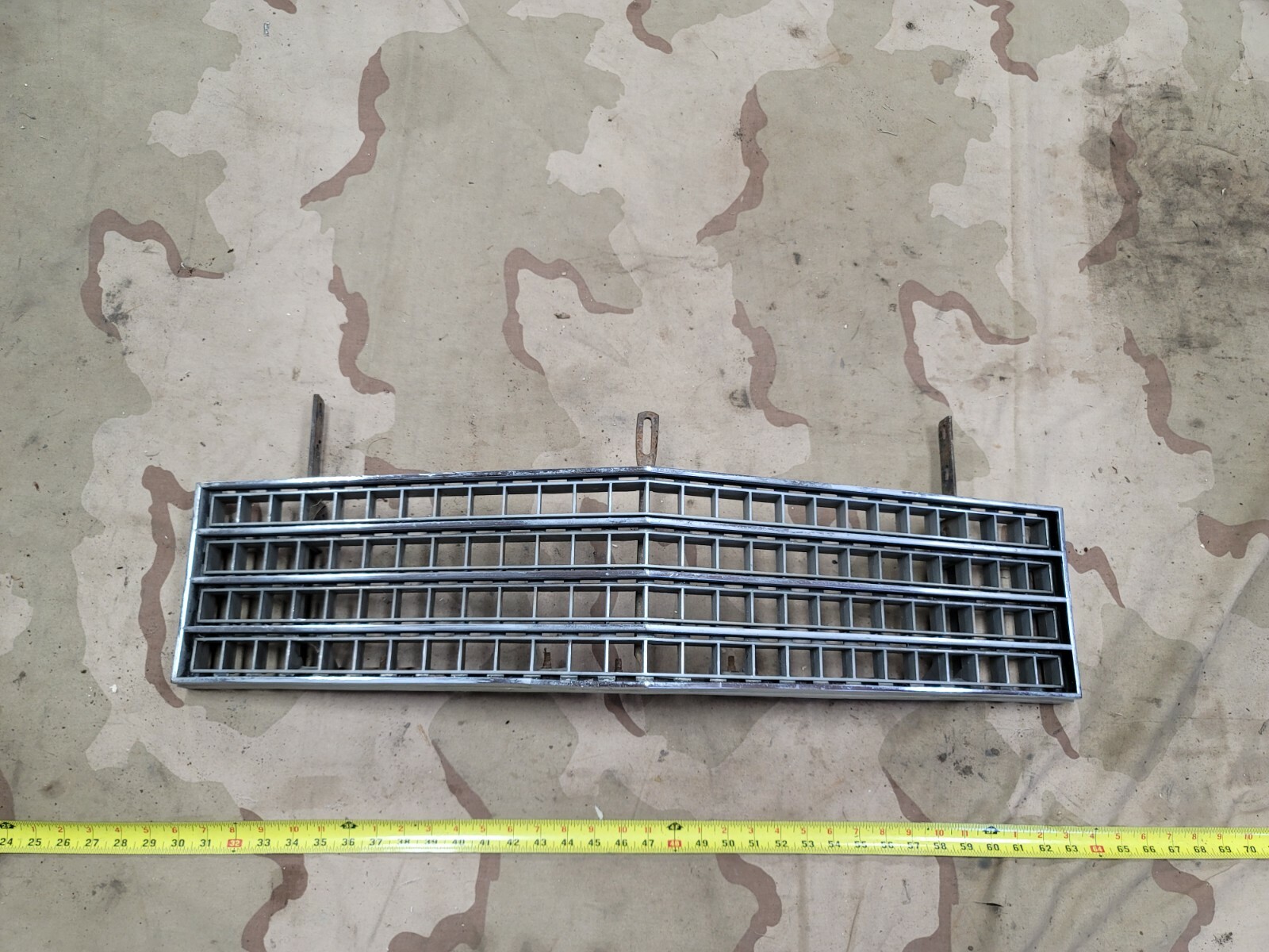 1978 78 Cadillac Eldorado Upper Front Grill Trim Chrome OEM Original w/ Brackets 1978 78 Cadillac Eldorado Upper Front Grill Trim Chrome OEM Original w/ Brackets