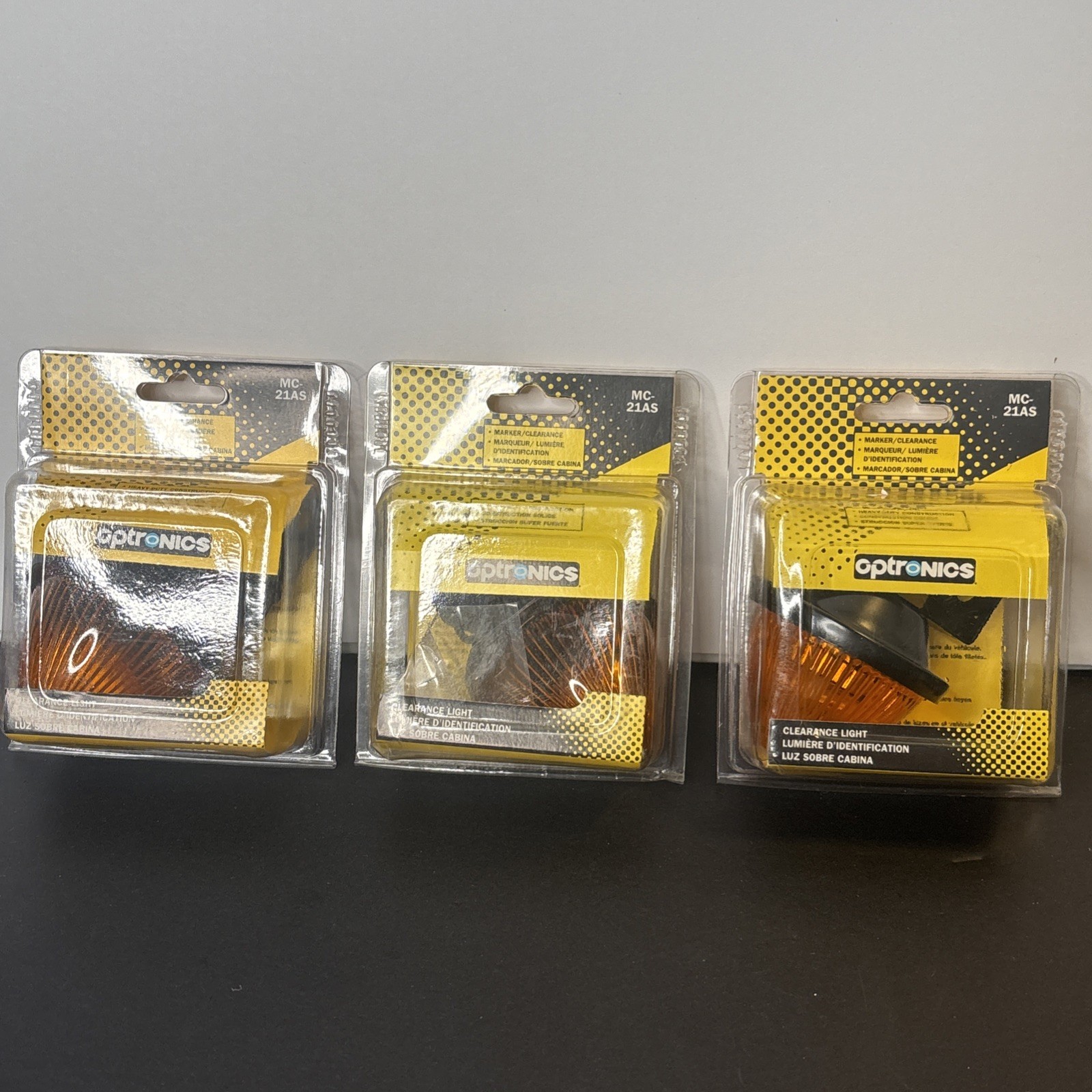 Lot of 5 Optronics MC-21AS Clearance Lights New Old Stock A4 Lot of 5 Optronics MC-21AS Clearance Lights New Old Stock A4