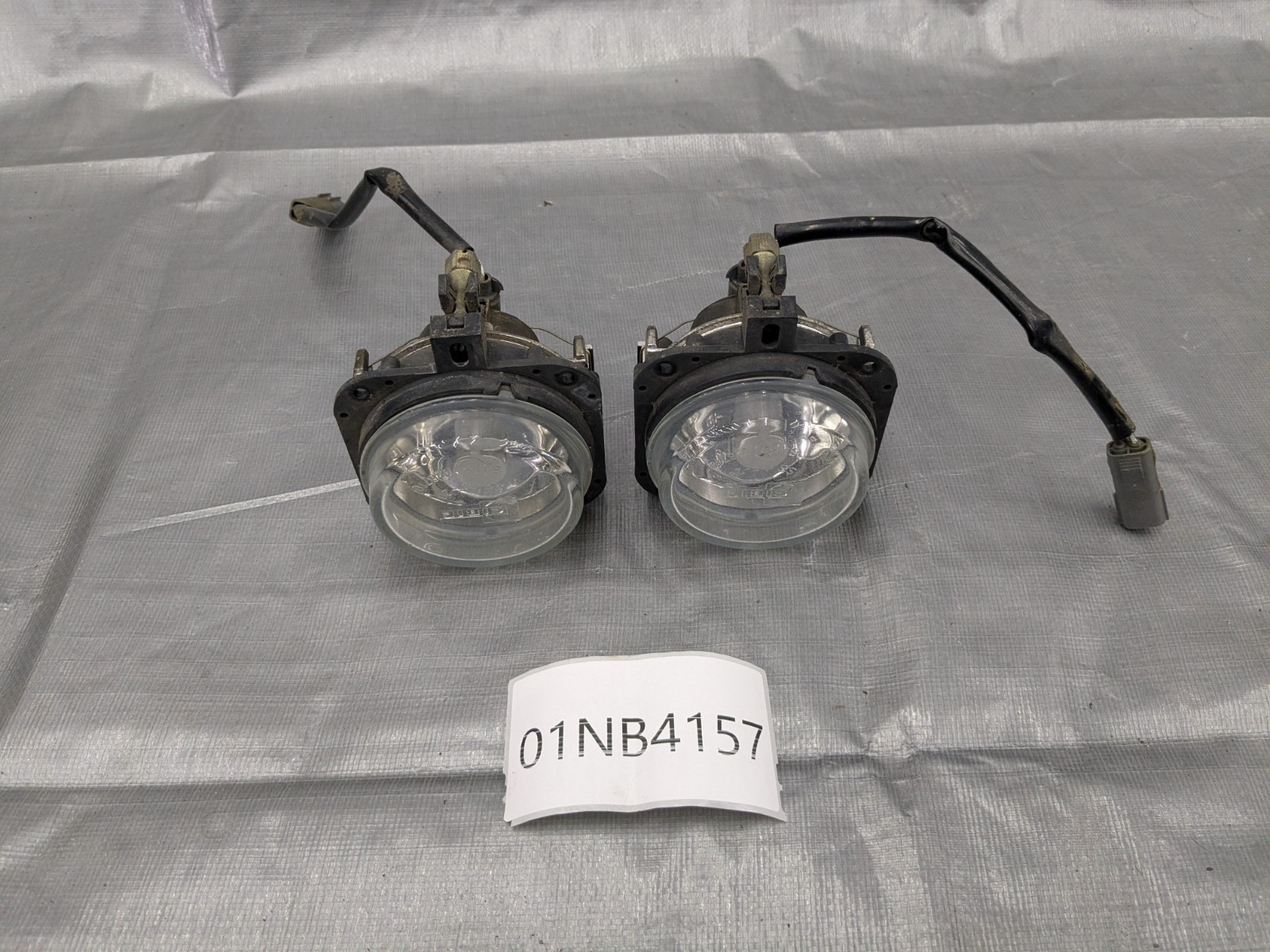 2001-2003 Mazda Miata OEM Fog Light Foglight Cibie Assembly Housing Pair 01NB415
