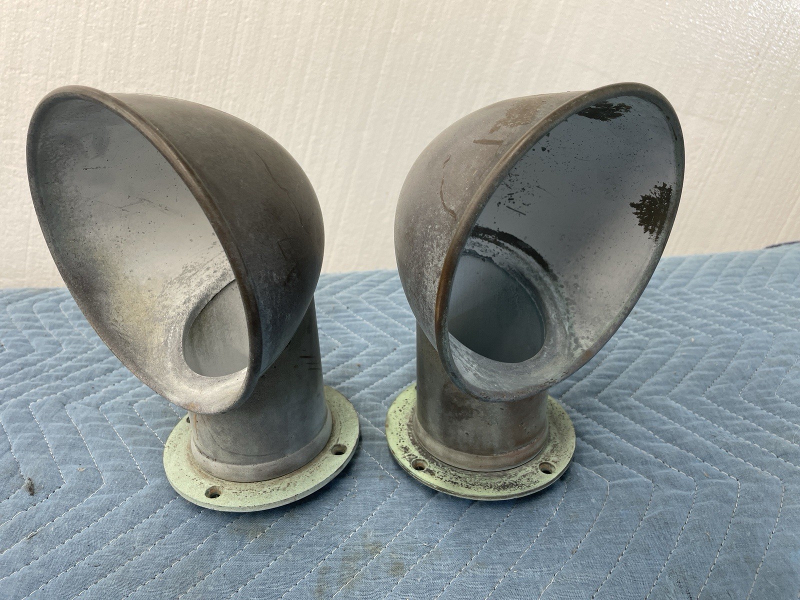 PAIR Vintage Brass Cowl Vent Dorade Set with Deck Plates 3\ PAIR Vintage Brass Cowl Vent Dorade Set with Deck Plates 3\