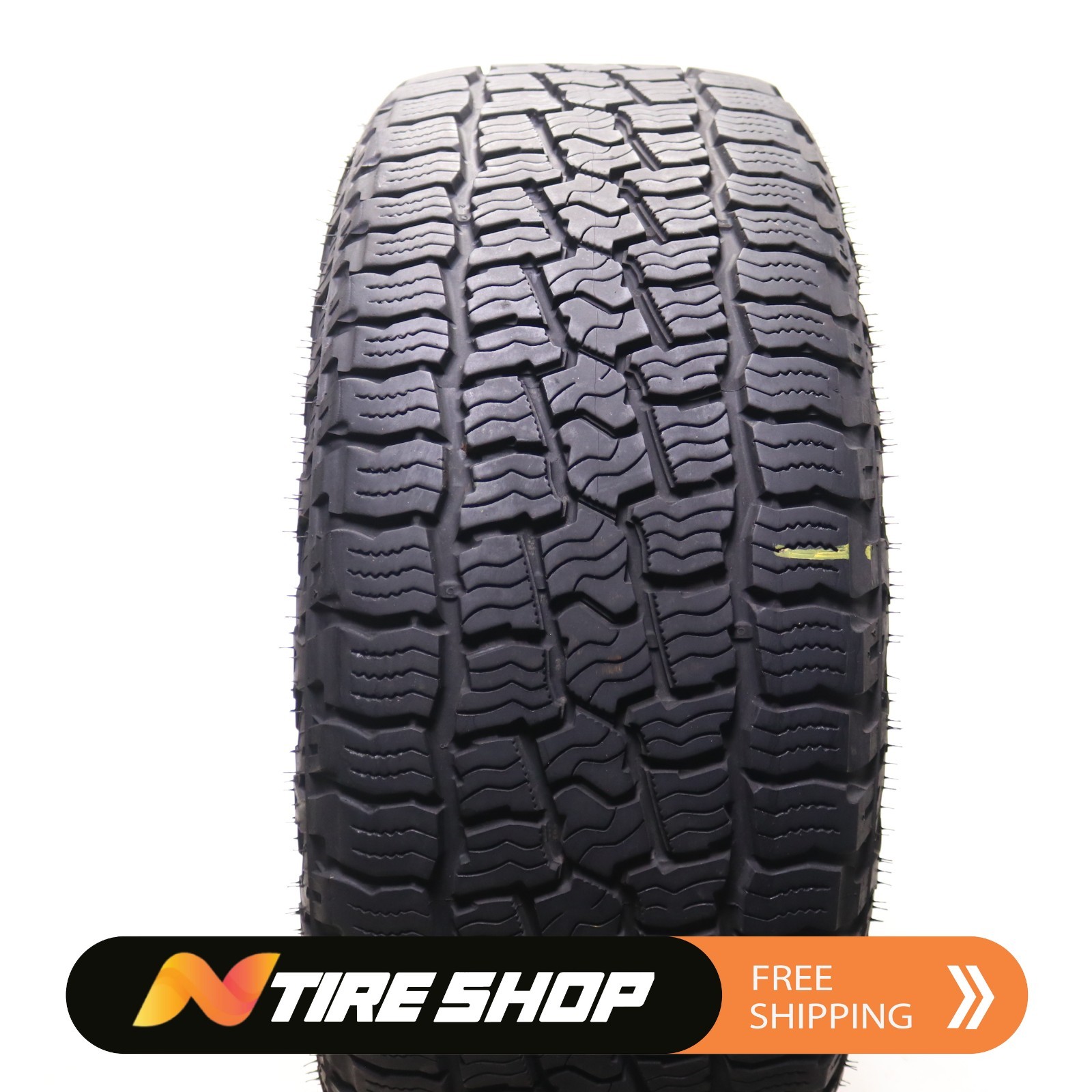 Used 275/55R20 Cooper Discoverer Road+Trail AT - 117H - 9.5/32 Used 275/55R20 Cooper Discoverer Road+Trail AT - 117H - 9.5/32