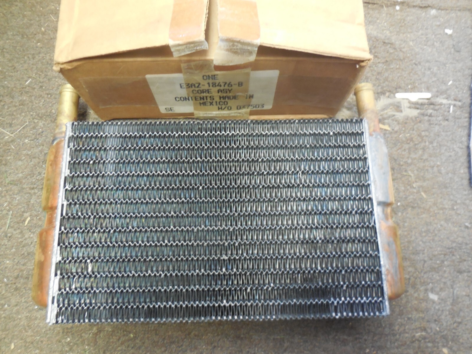 NOS 1980-1988 Ford Crown Victoria Heater Core E3AZ-18476-B NOS 1980-1988 Ford Crown Victoria Heater Core E3AZ-18476-B