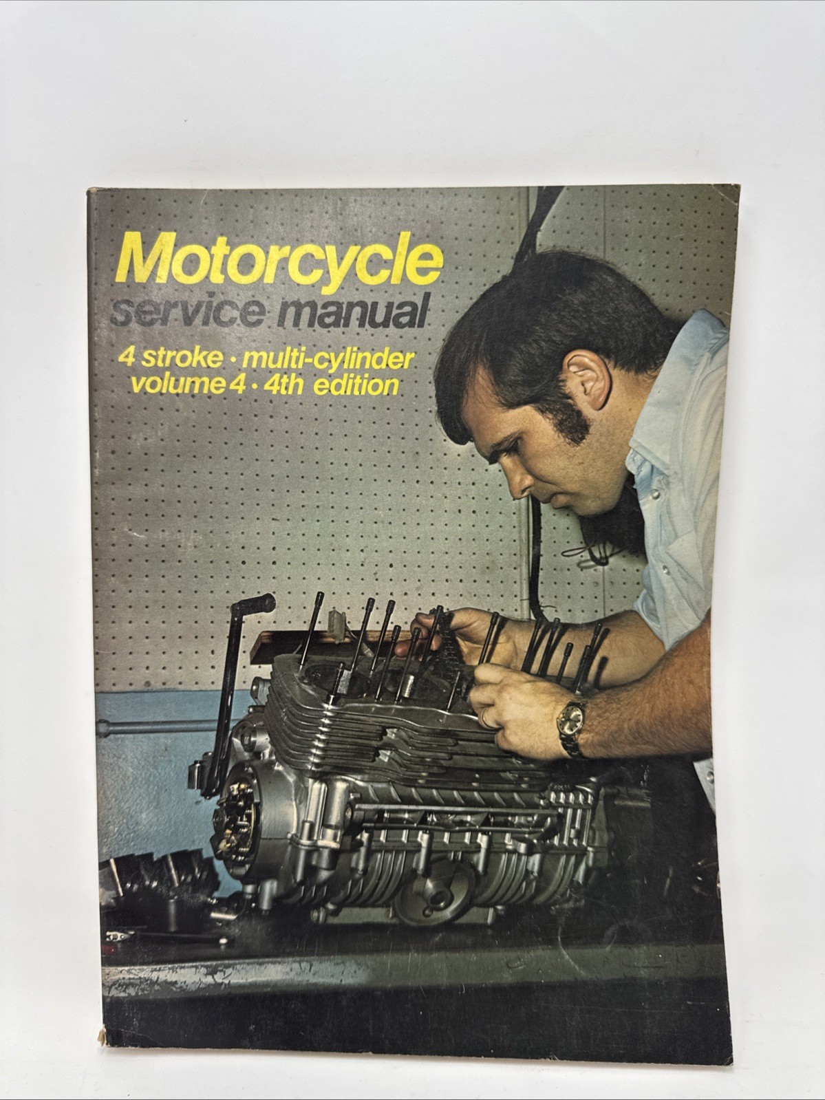 Motorcycle Service Manual 4 Stroke Multi-Cylinder Vol. 4 1975 Yamaha Kawasaki Motorcycle Service Manual 4 Stroke Multi-Cylinder Vol. 4 1975 Yamaha Kawasaki