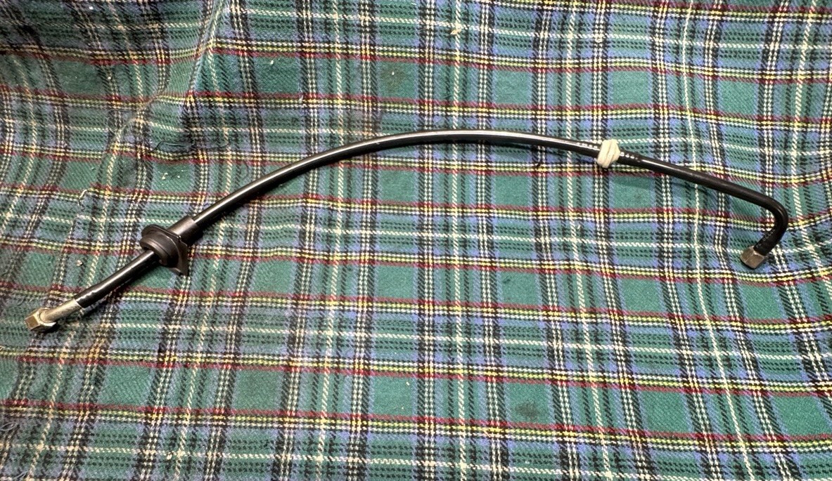 90-92 MERCEDES-BENZ R129 300-500SL BRAKE BOOSTER VACUUM HOSE LINE OEM EXLNT COND 90-92 MERCEDES-BENZ R129 300-500SL BRAKE BOOSTER VACUUM HOSE LINE OEM EXLNT COND