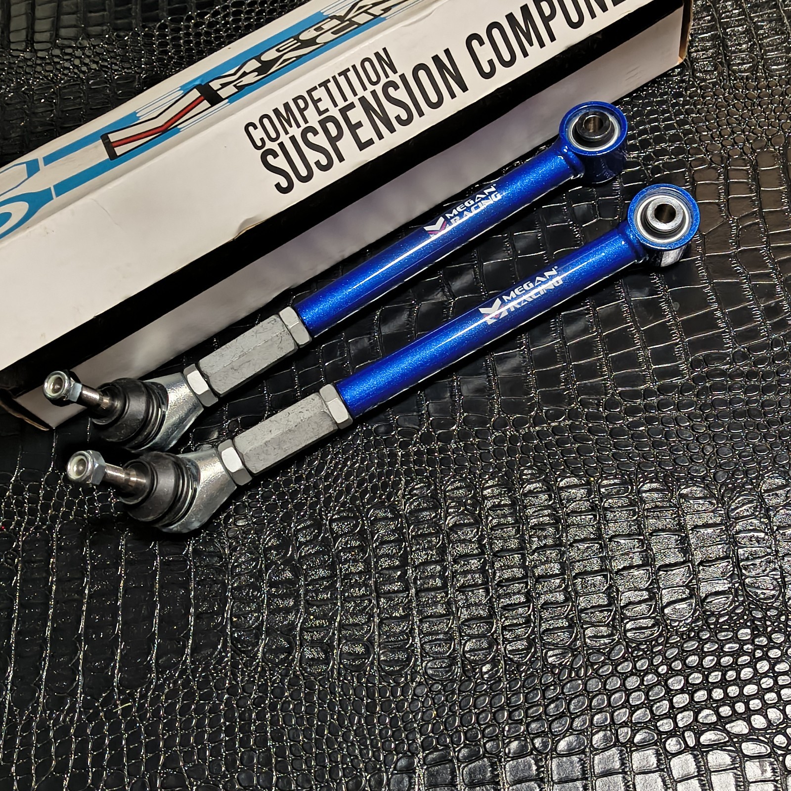 Megan Racing Rear Traction Rods Arm Kit Fits Lexus LS430 01-06 MRS-LX-0480 Megan Racing Rear Traction Rods Arm Kit Fits Lexus LS430 01-06 MRS-LX-0480