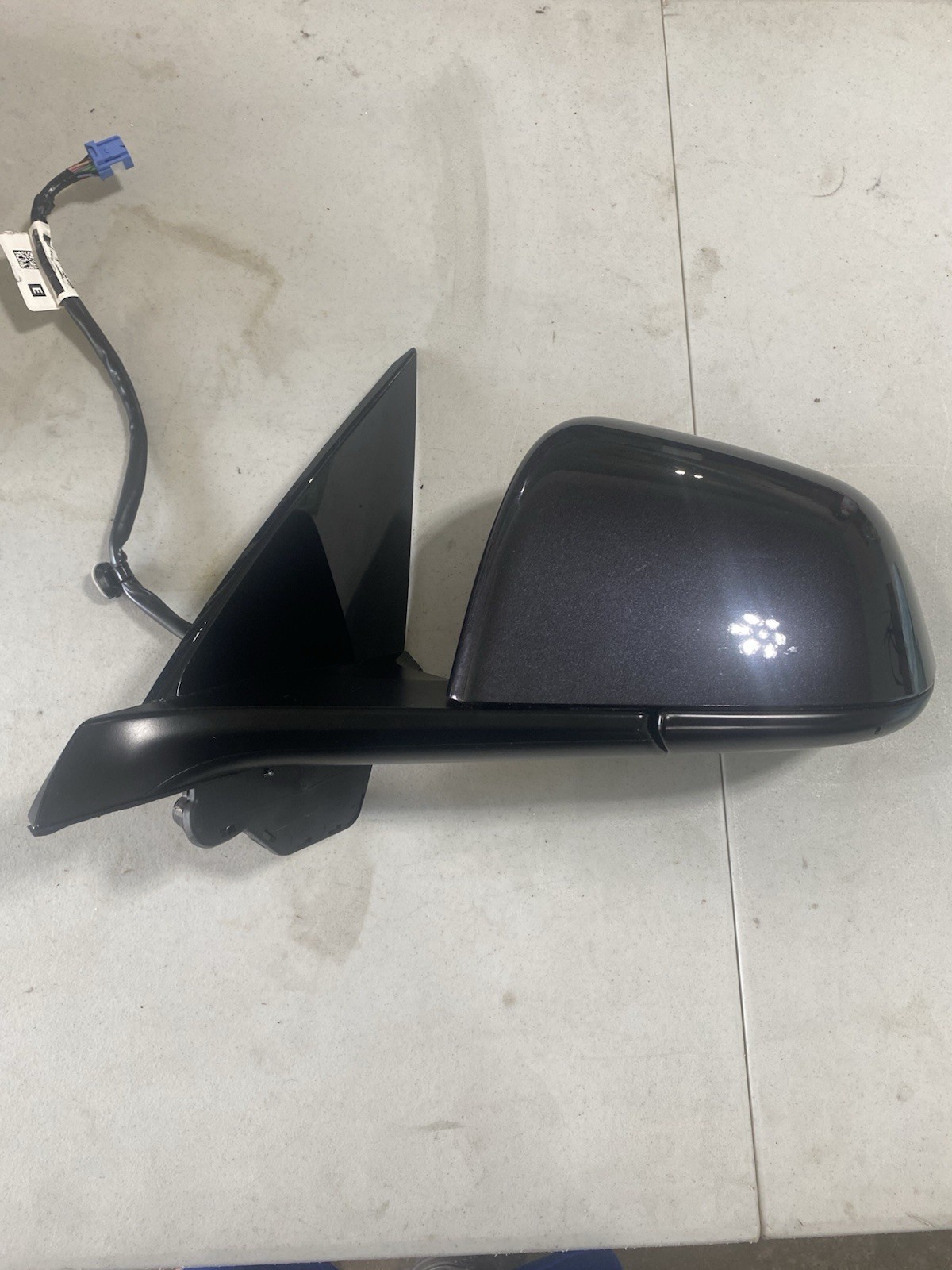 2020-2024 Tesla Model Y Left Side Rear View Mirror 1594111-00-D  OEM Nice