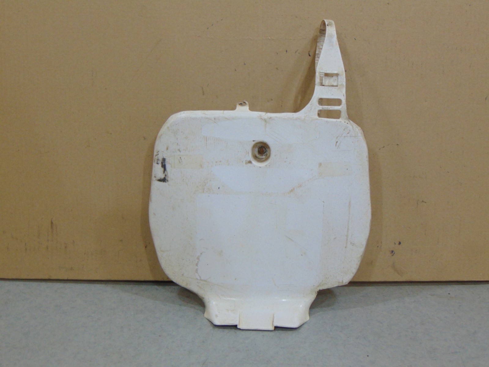 1992-1996 YAMAHA YZ250 YZ125 FRONT NUMBER PLATE 4DA-23485-01-00 1992-1996 WR250