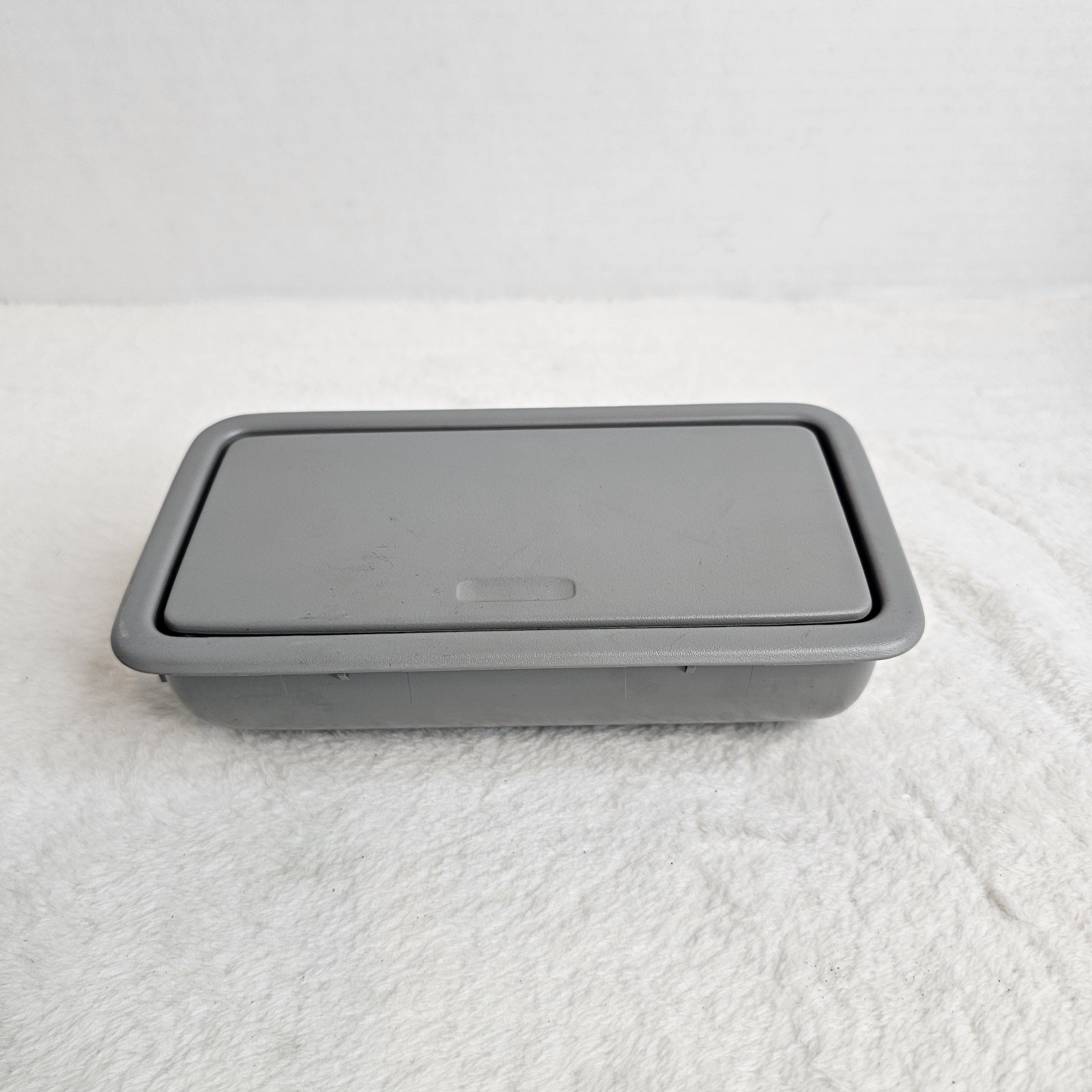 1996-2004 Acura RL Overhead Console Sunglasses Storage Holder Gray OEM 1996-2004 Acura RL Overhead Console Sunglasses Storage Holder Gray OEM