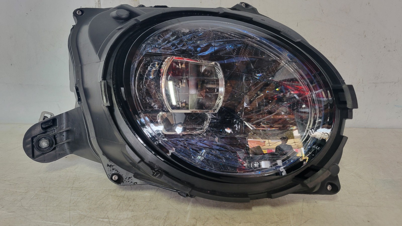 2018 2019 2020 2021 2022 2023 BENTLEY CONTINENTAL HEADLIGHT RIGHT SIDE OEM