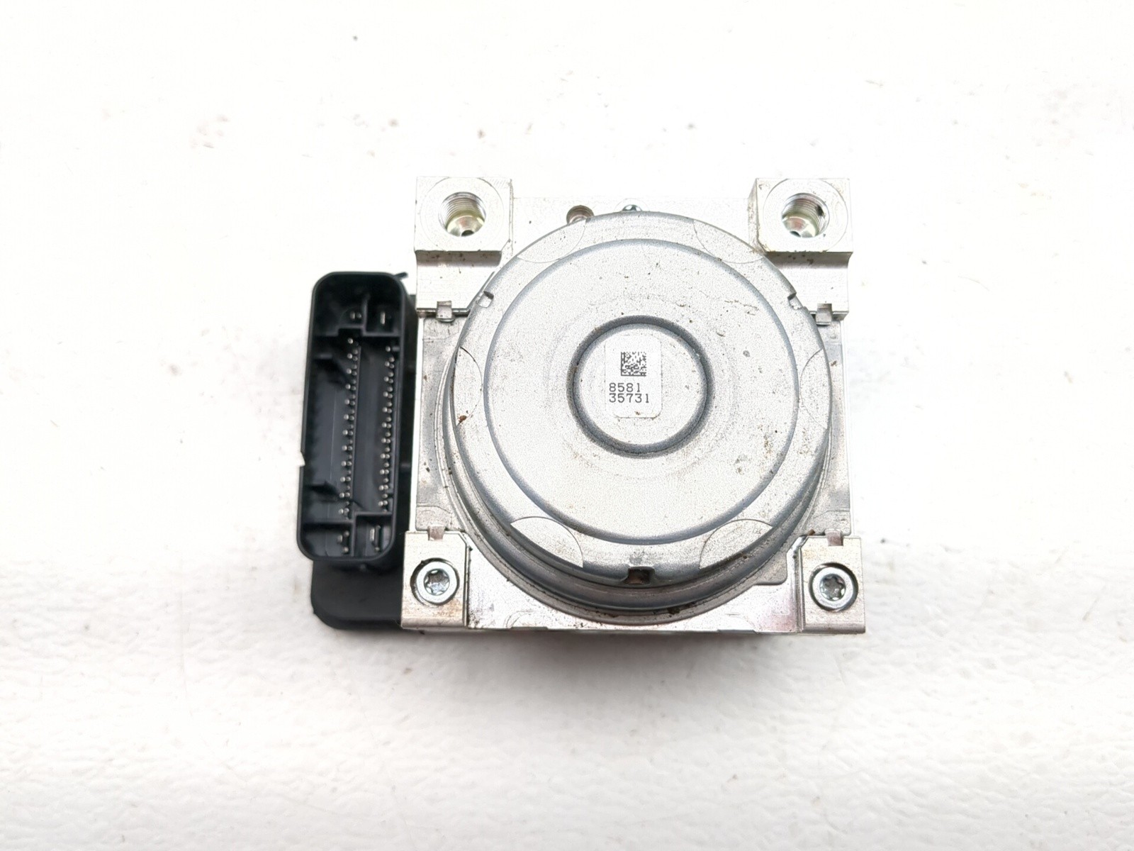 11-15 BMW K1600 GT ABS Pump Modulator 8536819-01