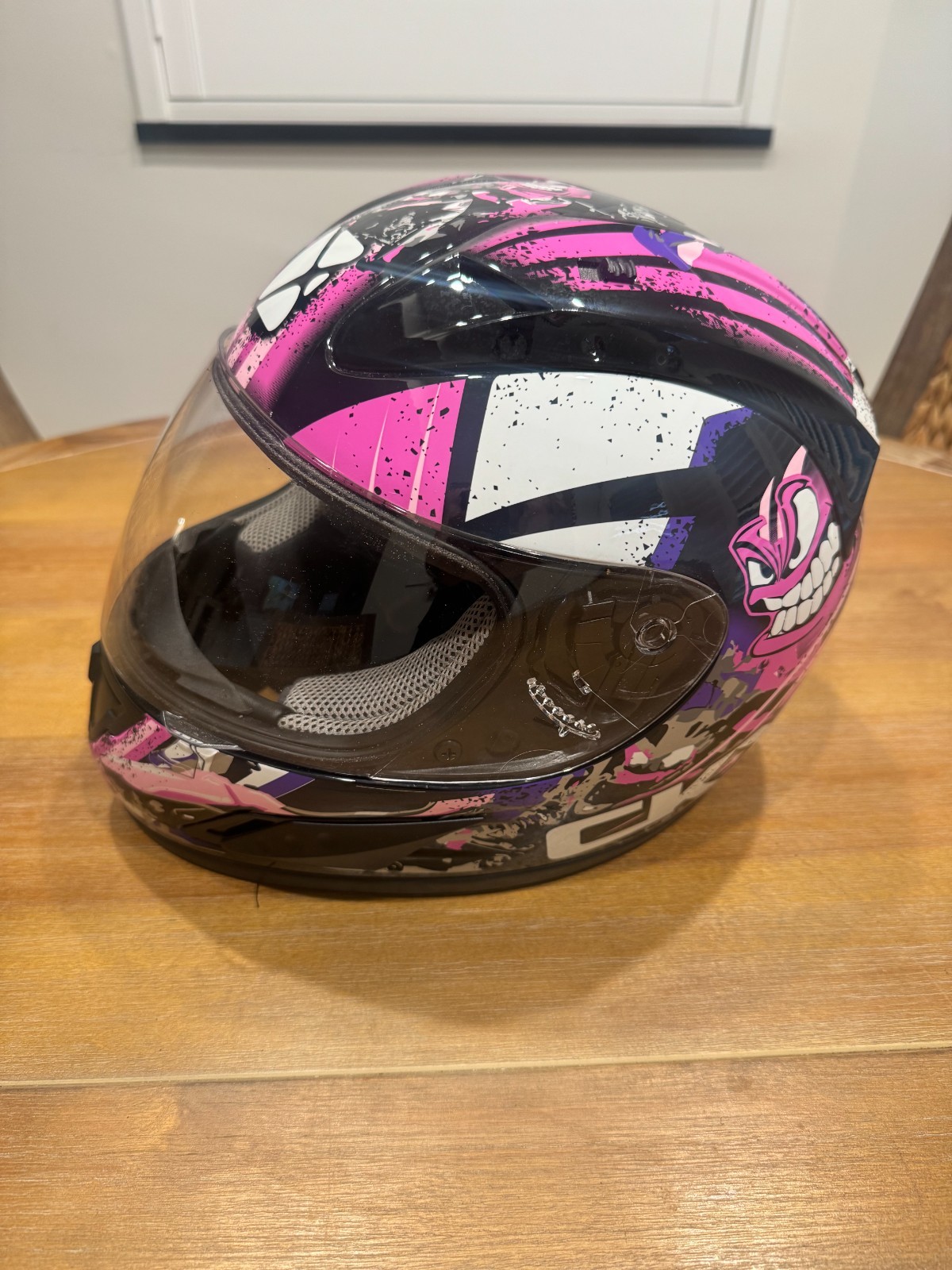 CKX Full Face Helmet for ATV, Motorcycle, E-bike, E-Scooter, Size Kids L, DOT CKX Full Face Helmet for ATV, Motorcycle, E-bike, E-Scooter, Size Kids L, DOT