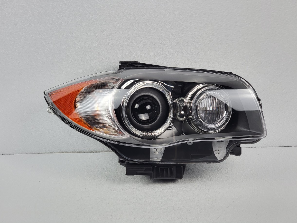 NICE 2008-2011 BMW 1-SERIES 128i RH PASSENGER XENON HEADLIGHT OEM 716493207
