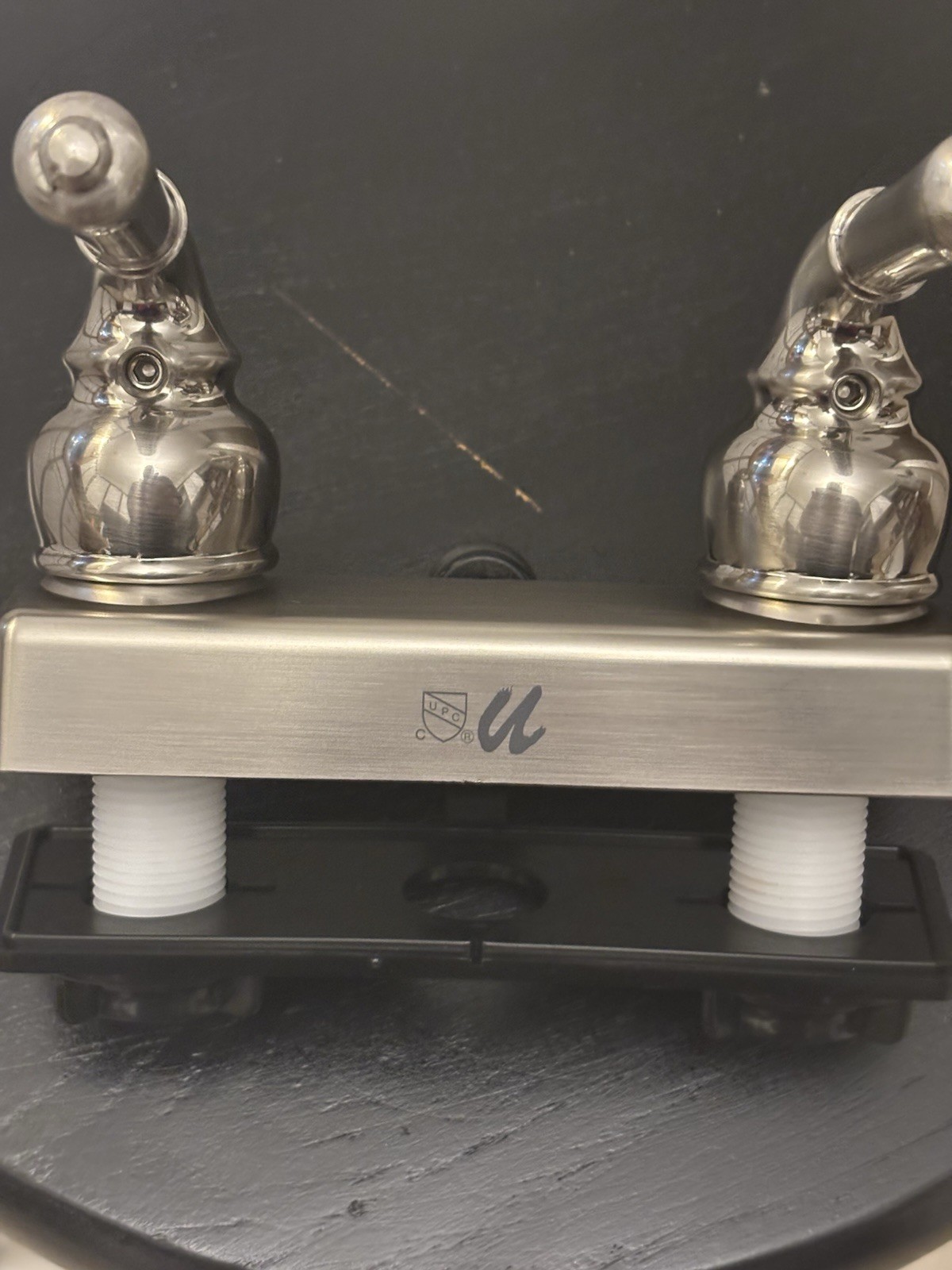 Ultra Faucets 4\