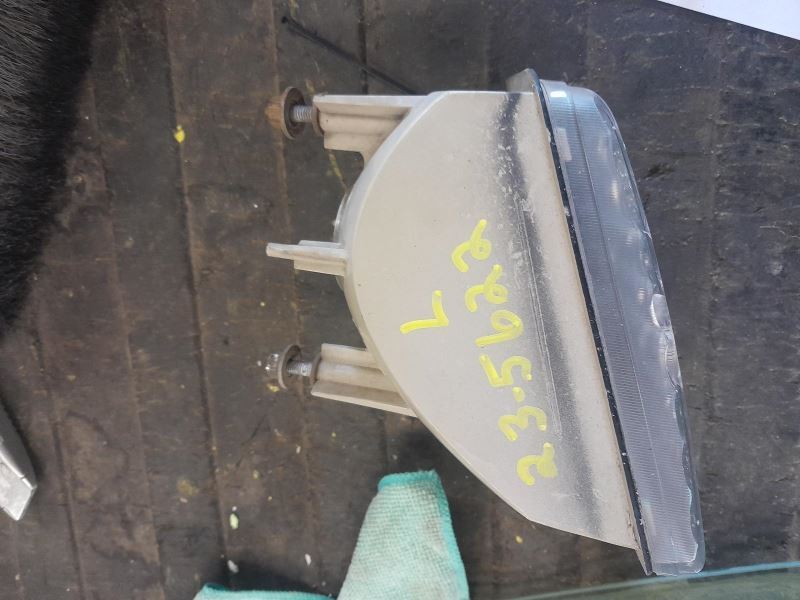 Driver Corner/Park Light Fits 88-94 LINCOLN CONTINENTAL 500293