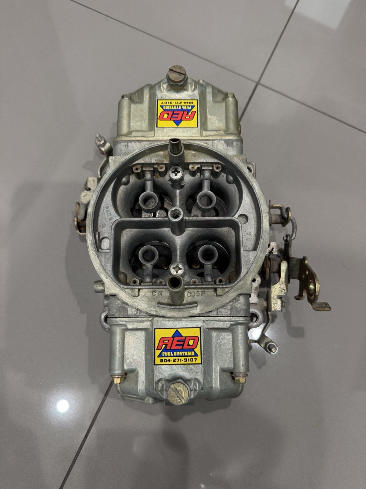 AED Holley 850 CFM double pumper carburetor AED Holley 850 CFM double pumper carburetor