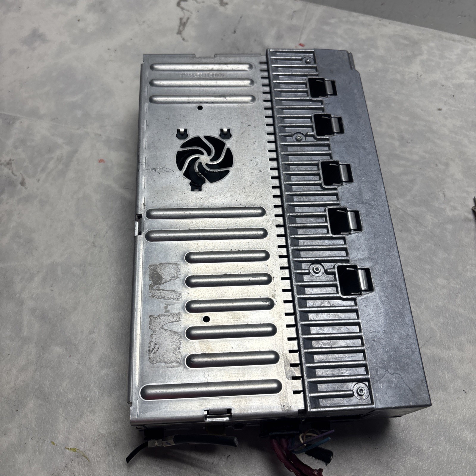 07-14 Mercedes-Benz W221 S63 AMG Harman Becker Kardon Amplifier OEM A2218206789
