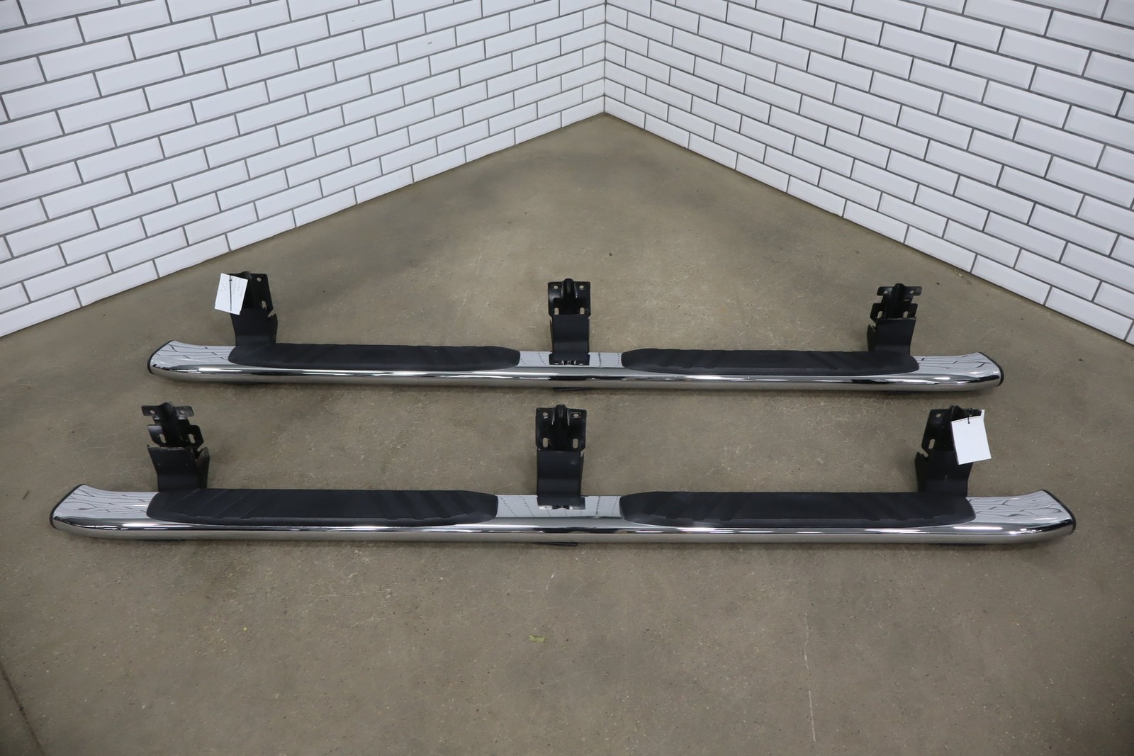 99-07 Ford F250 F350 Super Duty Crew Cab OEM Chrome Tube Steps Running Boards