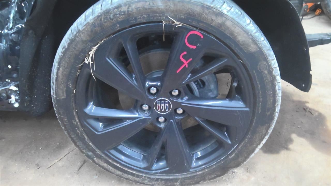 Grade-C Rim / Wheel 20x8-1/2 5 Split Spoke Opt Pys Fits 21-26 ENVISION 1891421