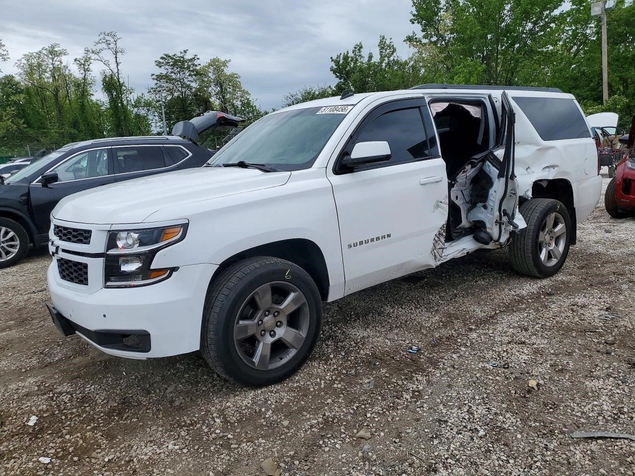 2015-2017 Chevrolet Suburban 1500 Driver Left Headlight Without HID Blue Tint