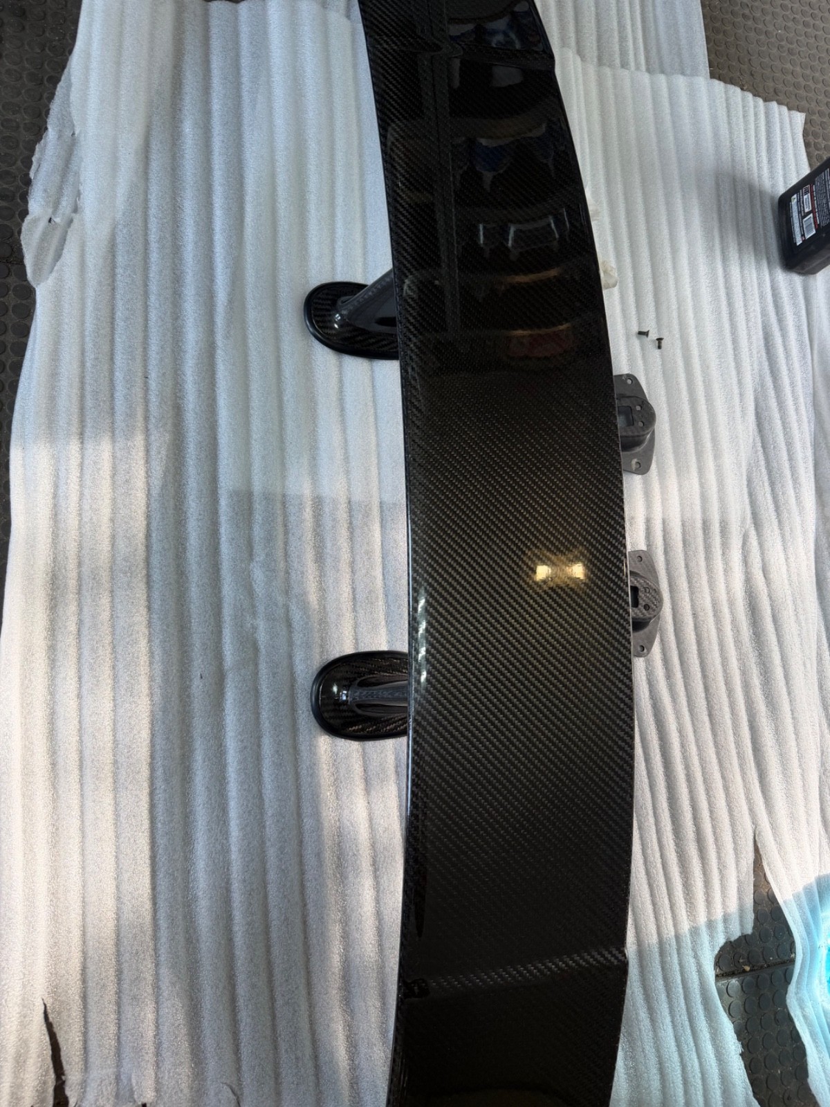 OEM LAMBORGHINI GALLARDO SUPERLEGGERA Rear Spoiler 403827948C CARBON OEM LAMBORGHINI GALLARDO SUPERLEGGERA Rear Spoiler 403827948C CARBON