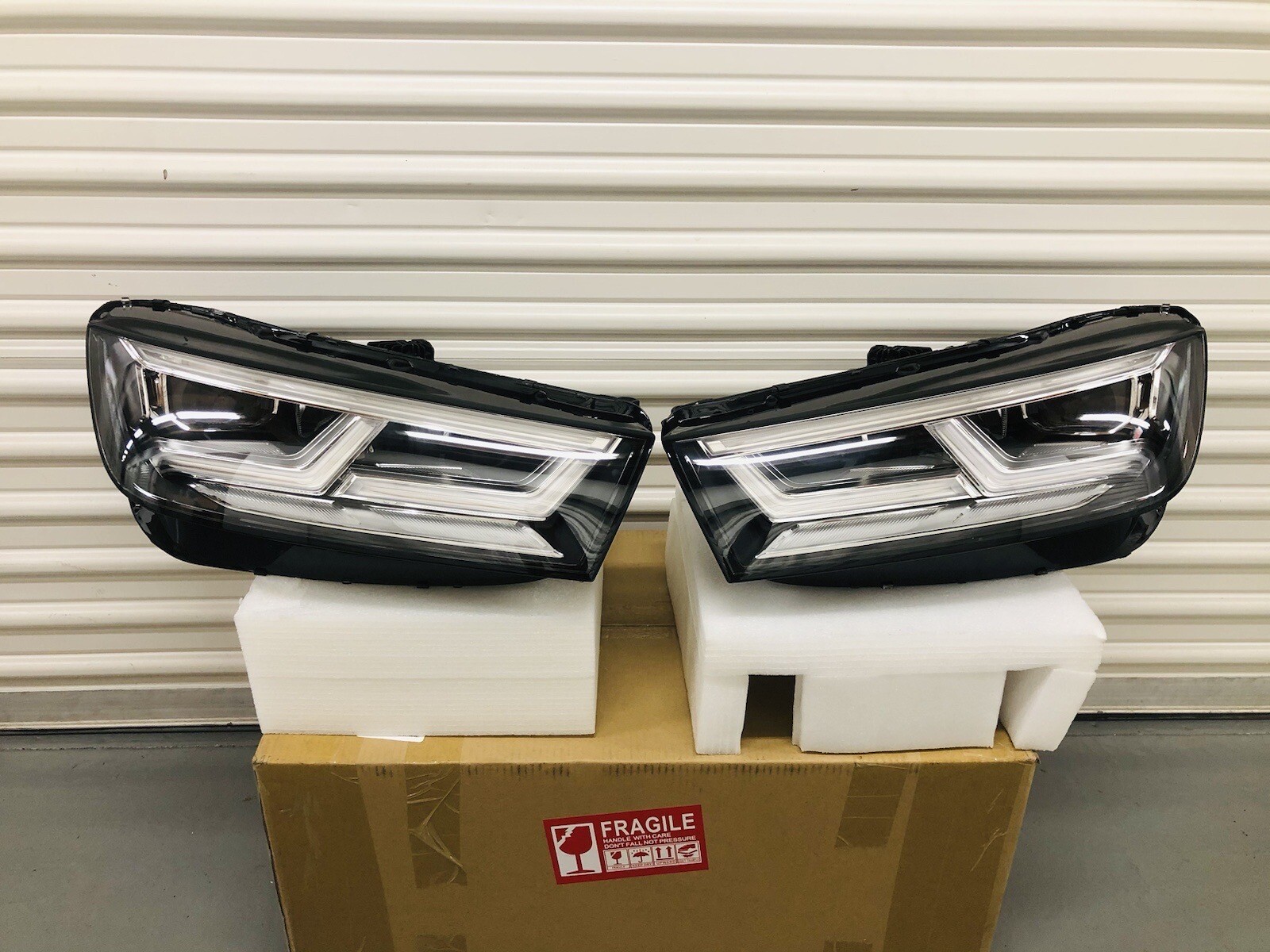 2018 2019 2020 AUDI Q5 SQ5 FULL LED HEADLIGHTS RIGHT AND LEFT SIDES PAIR