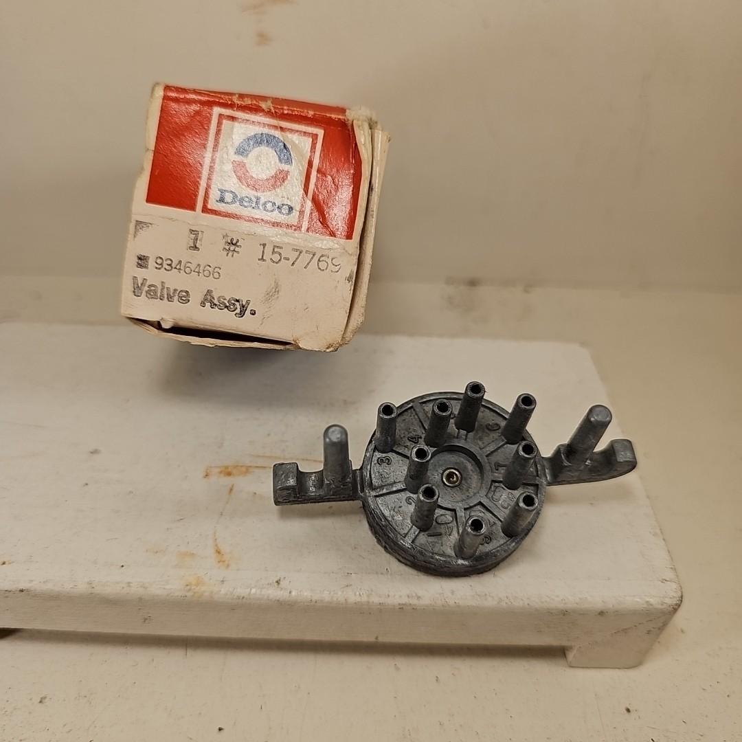 VINTAGE NOS OEM 15-7769 9346466 GM VALVE ASSY 1971-74 A/C Vacuum Control Valve VINTAGE NOS OEM 15-7769 9346466 GM VALVE ASSY 1971-74 A/C Vacuum Control Valve