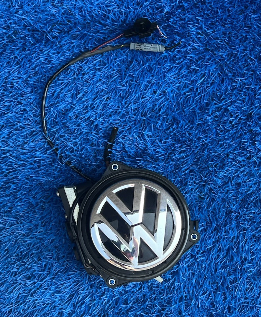 2015 VOLKSWAGEN REAR TAILGATE VIEW CAMERA OEM 3AE827469L