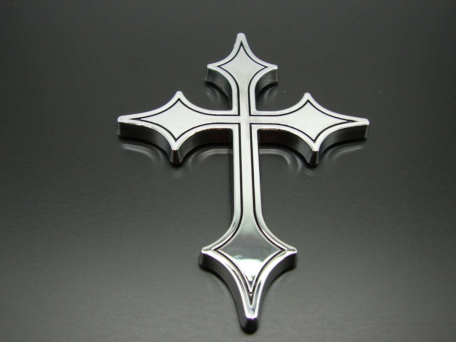 CHRISTIAN HOLY CROSS 3D CAR EMBLEM STICKER DECAL. CHRISTIAN RELIGIOUS SPIRITUAL CHRISTIAN HOLY CROSS 3D CAR EMBLEM STICKER DECAL. CHRISTIAN RELIGIOUS SPIRITUAL