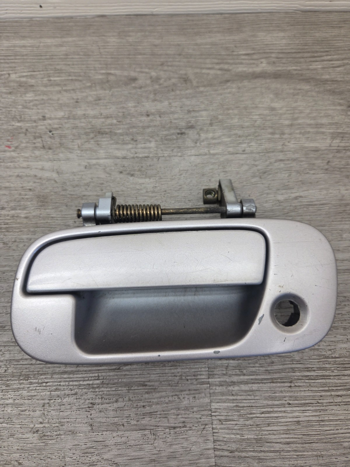 97-01 HONDA PRELUDE LEFT DRIVER SIDE EXTERIOR DOOR HANDLE OEM 97-01 HONDA PRELUDE LEFT DRIVER SIDE EXTERIOR DOOR HANDLE OEM