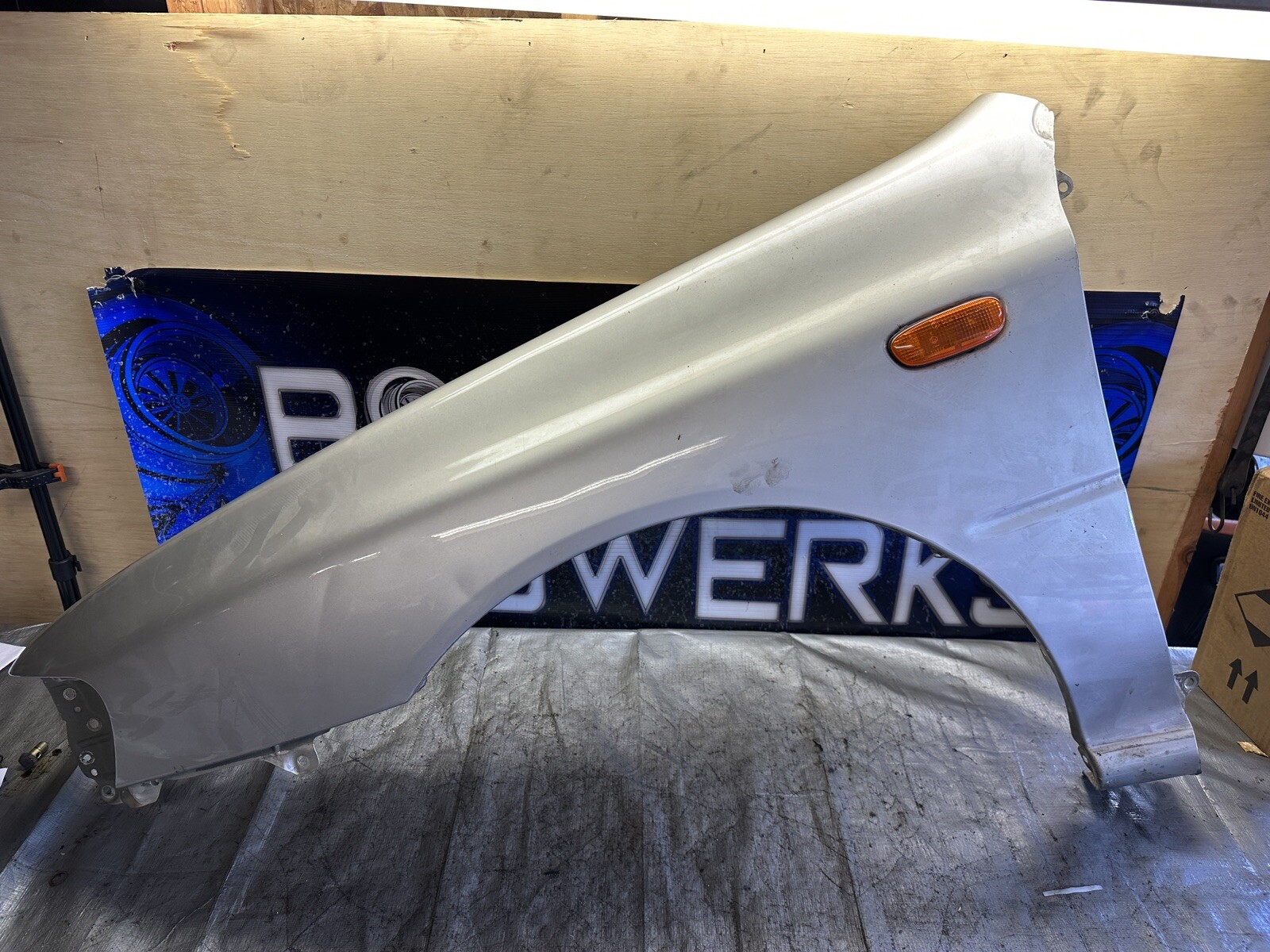 98-01 1998-2001 SUBARU IMPREZA 2.5 RS GC8 LH FENDER DRIVER SIDE SILVER