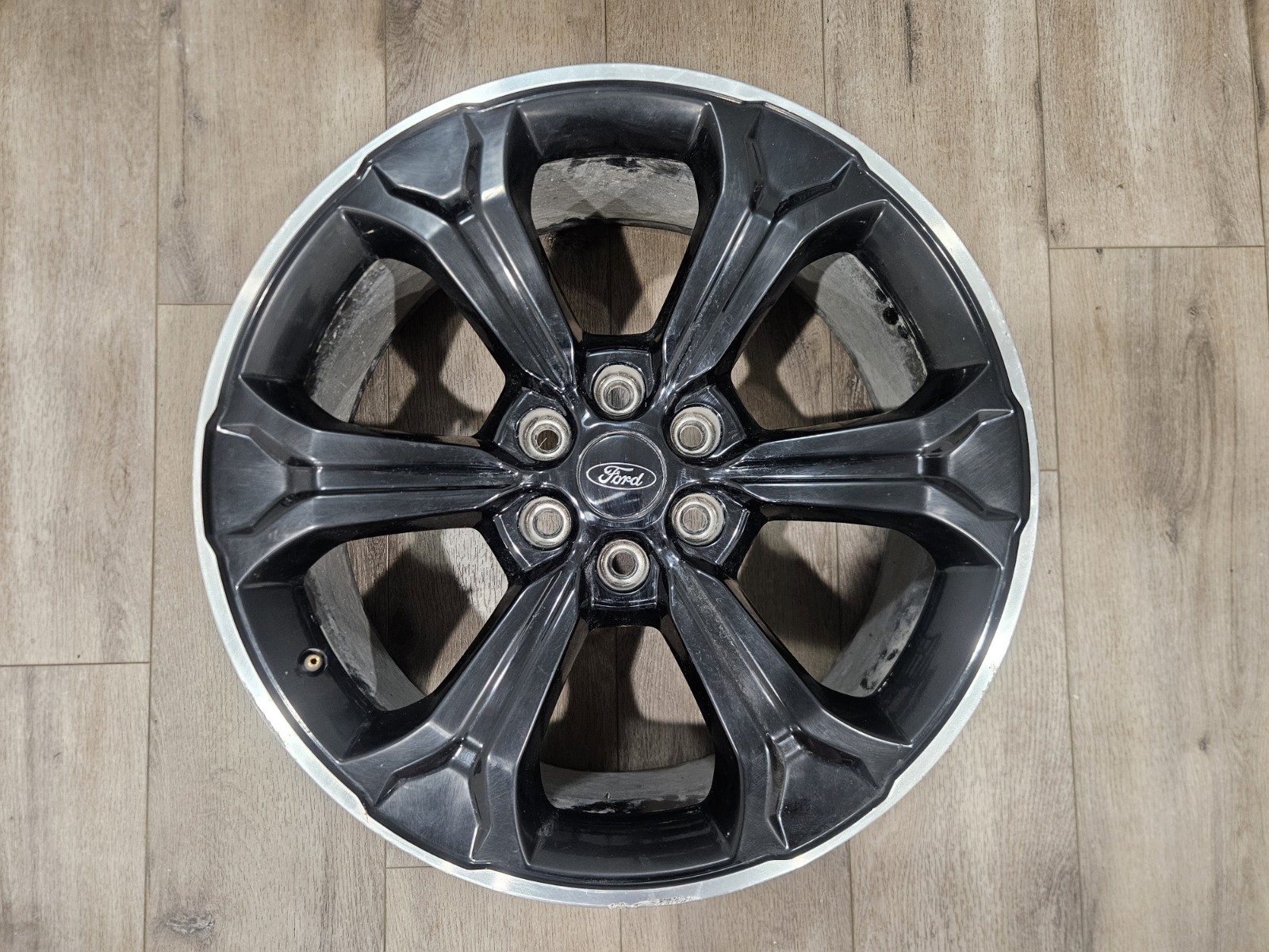 OEM Ford Black Machined Lip Expedition Rim 22x9.5 2022-2024 Alloy Original 10443 OEM Ford Black Machined Lip Expedition Rim 22x9.5 2022-2024 Alloy Original 10443