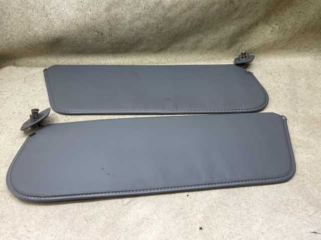 Pair L R Sun Visor Gray 1980 1981 1982 1983 1984 1985 1986 FORD PICKUP TRUCK z54 Pair L R Sun Visor Gray 1980 1981 1982 1983 1984 1985 1986 FORD PICKUP TRUCK z54