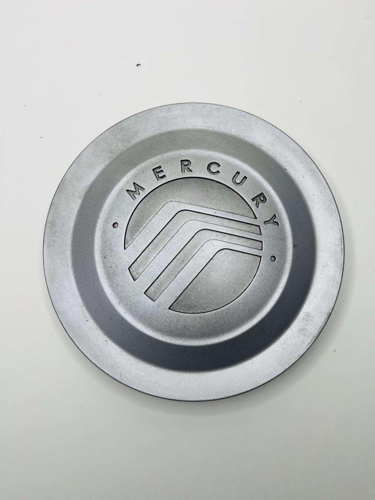 2004-2008 MERCURY GRAND MARQUIS OEM WHEEL CENTER CAP HUBCAP SILVER 6W33-1A096-AB 2004-2008 MERCURY GRAND MARQUIS OEM WHEEL CENTER CAP HUBCAP SILVER 6W33-1A096-AB